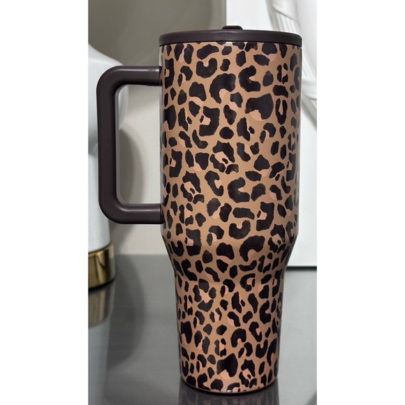 HydroJug 40oz Traveler, SAVANNA LEOPARD - Picture 3 of 5